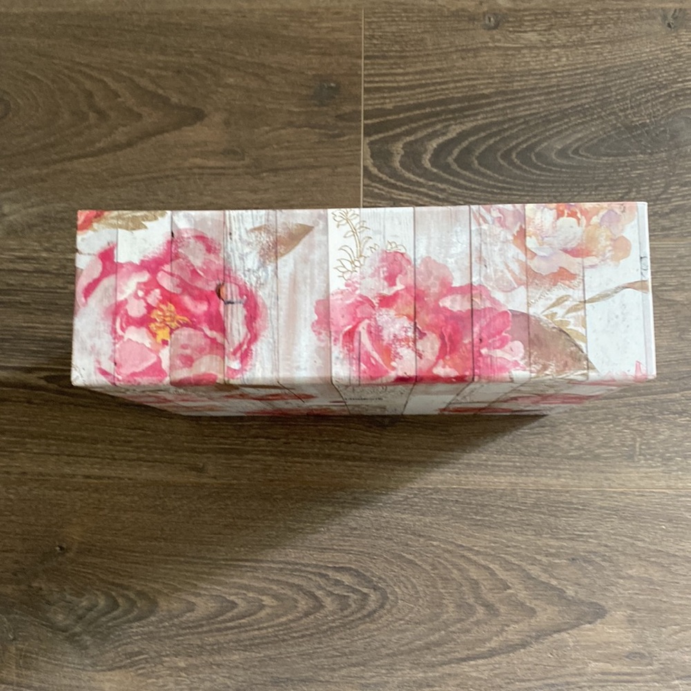 Storage Box - Picture 5 of 7